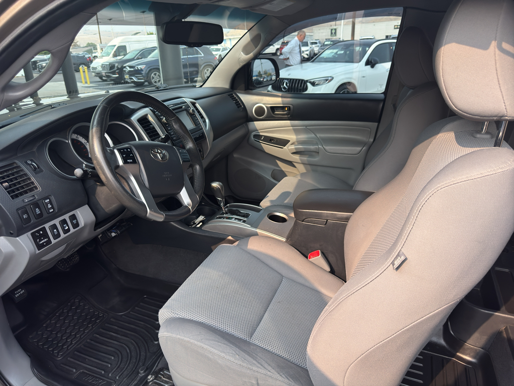 2013 Toyota Tacoma Base photo 6