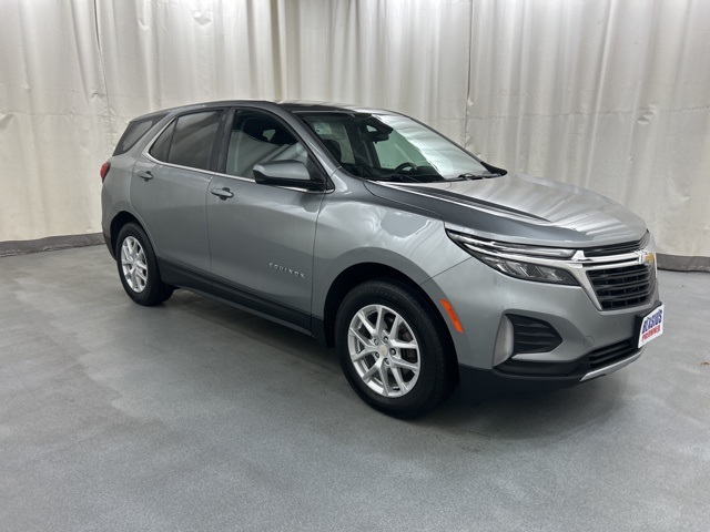 2023 Chevrolet Equinox LT's photo