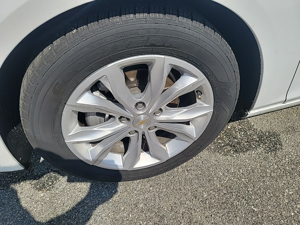 2024 Chevrolet Malibu 1LT photo 7