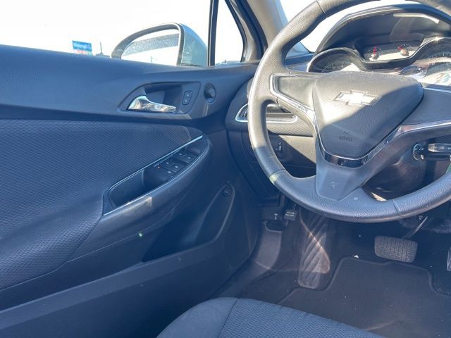 2017 Chevrolet Cruze LS photo 27