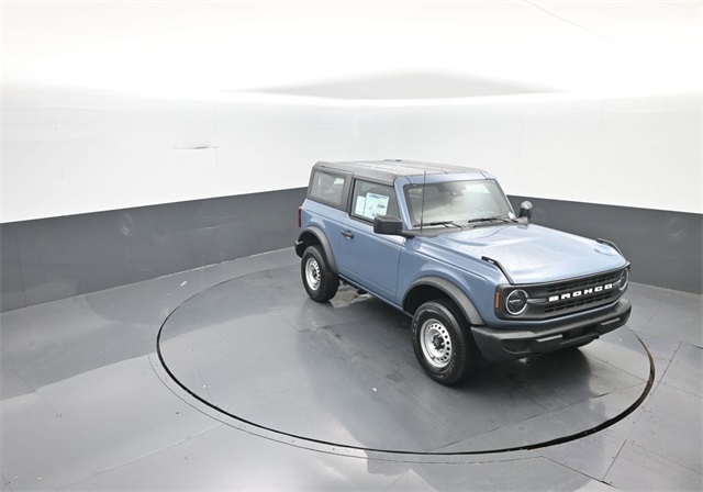 2025 Ford Bronco Base photo 13