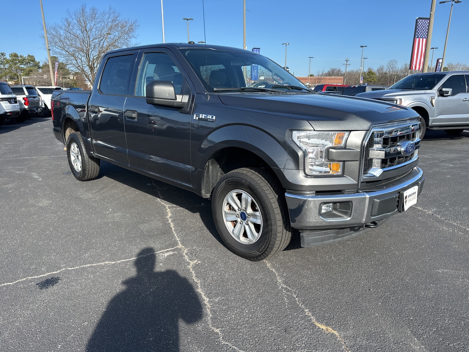 2017 Ford F-150 XLT's photo