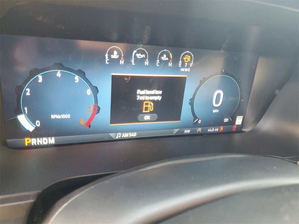 2025 Ford F-150 Lariat photo 14