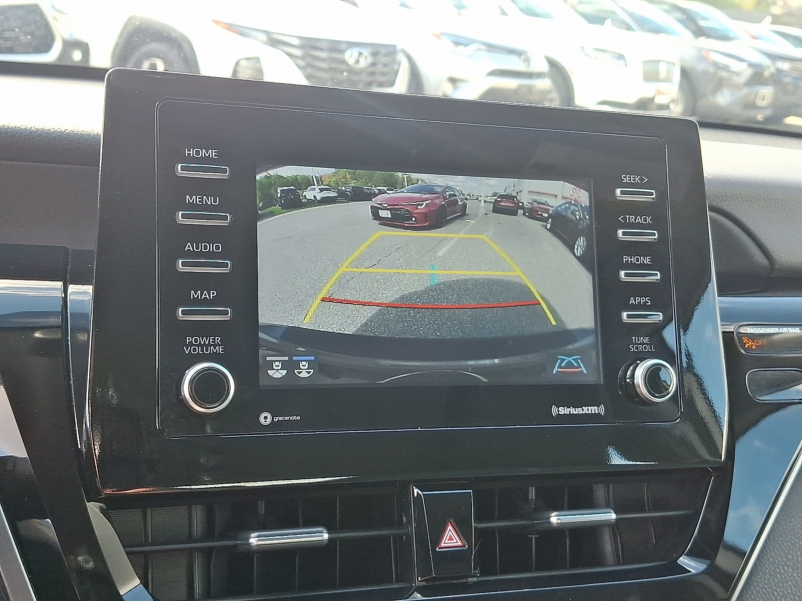 2023 Toyota Camry SE photo 17