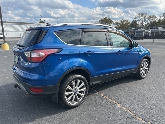 2018 Ford Escape Titanium photo 2