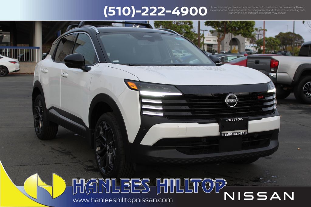 2026 Nissan Kicks SR photo 4