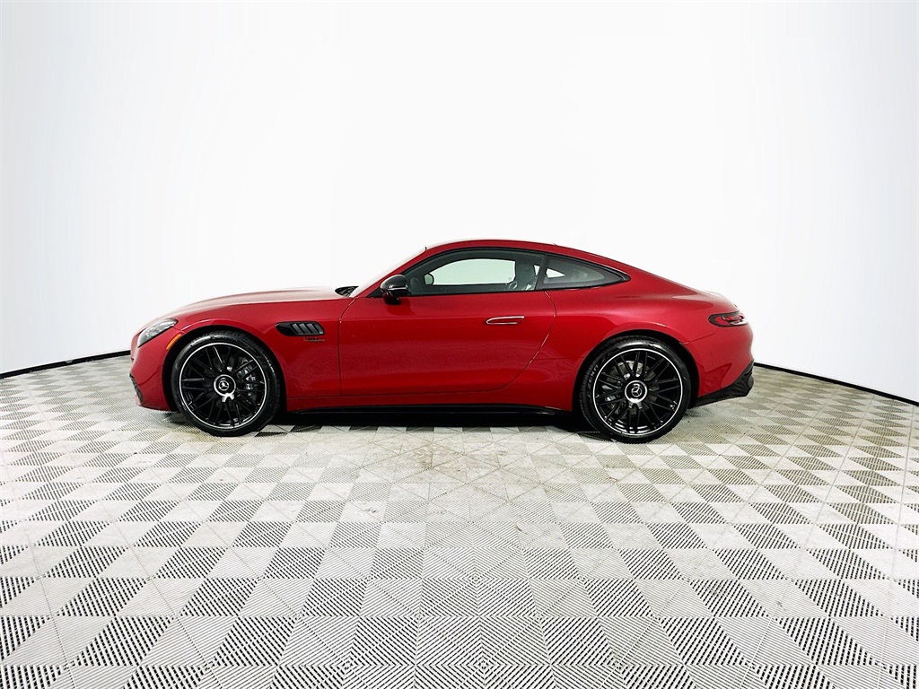 2025 Mercedes Benz AMG GT photo 4