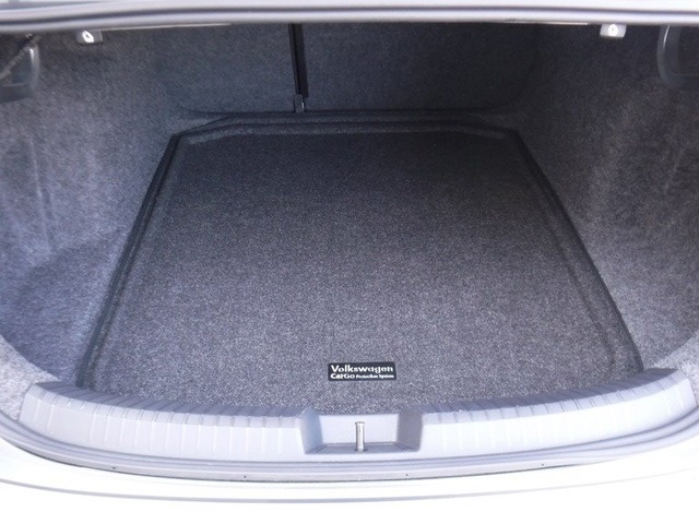 2025 Volkswagen Jetta 1.5T Sport photo 29