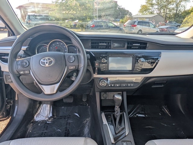 2014 Toyota Corolla L photo 8