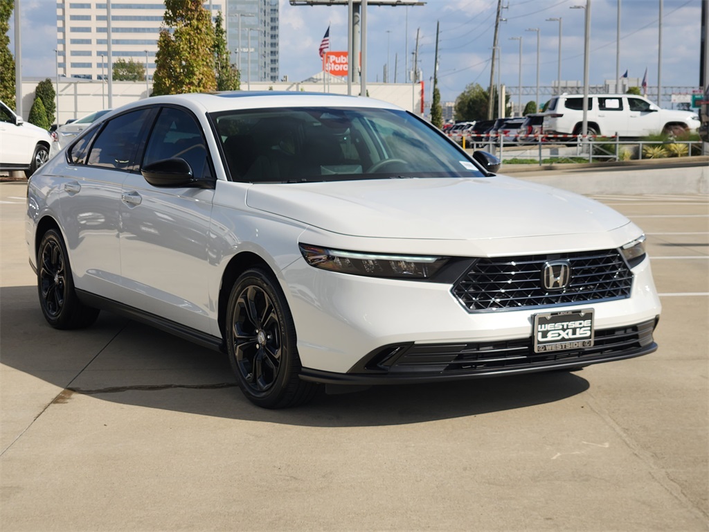 2025 Honda Accord SE photo 2