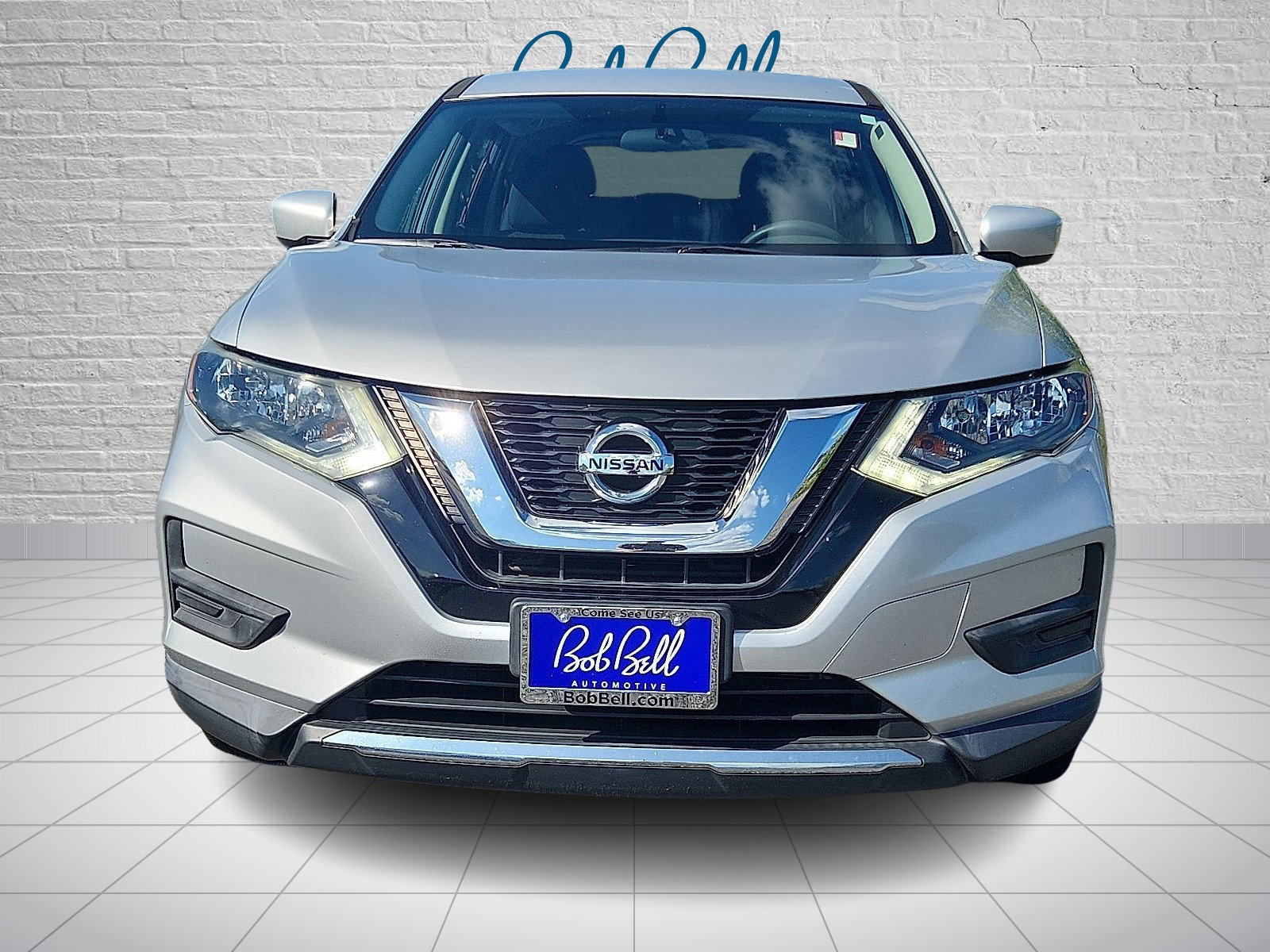 2017 Nissan Rogue S photo 2