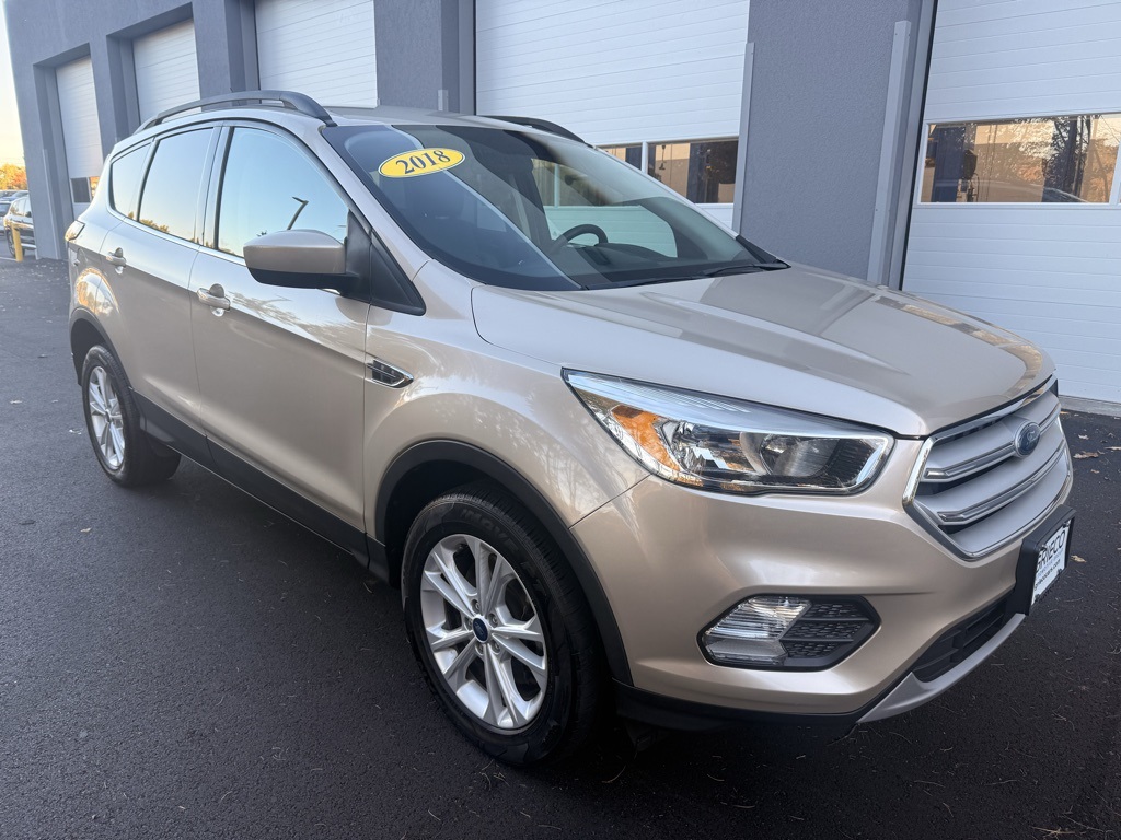 2018 Ford Escape SE photo 3