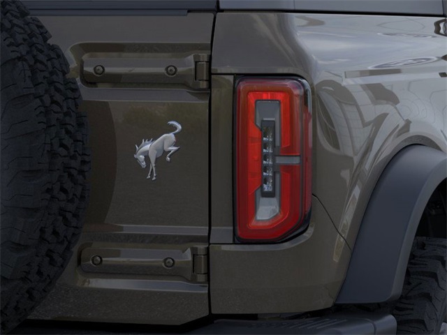 2025 Ford Bronco Badlands photo 3