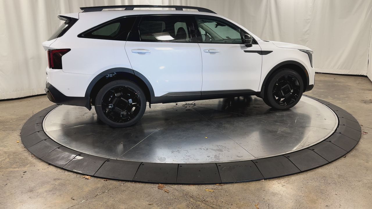 2026 Kia Sorento X-Line SX photo 3