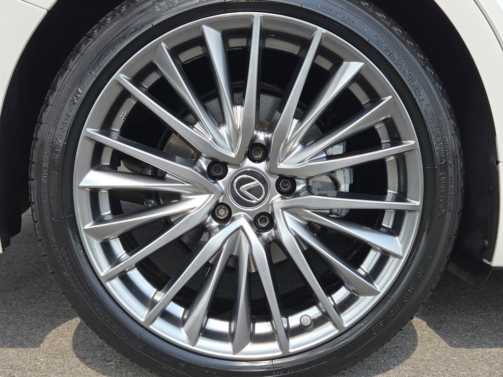 2022 Lexus IS 300 photo 27