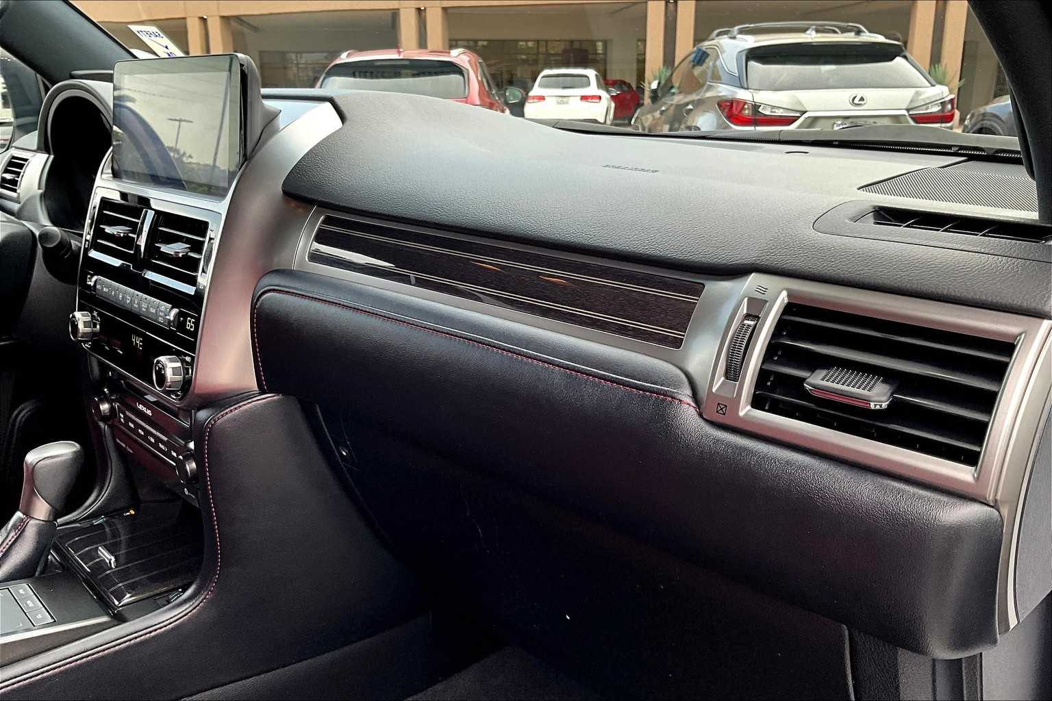 2022 Lexus GX 460 Premium photo 17