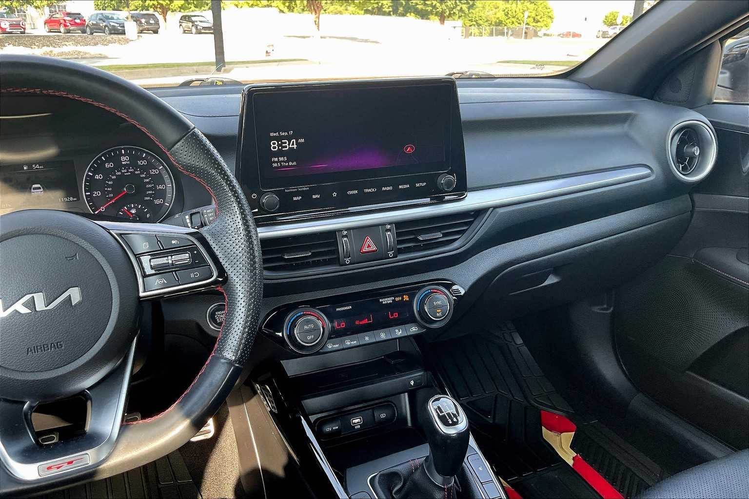 2023 Kia Forte GT photo 6