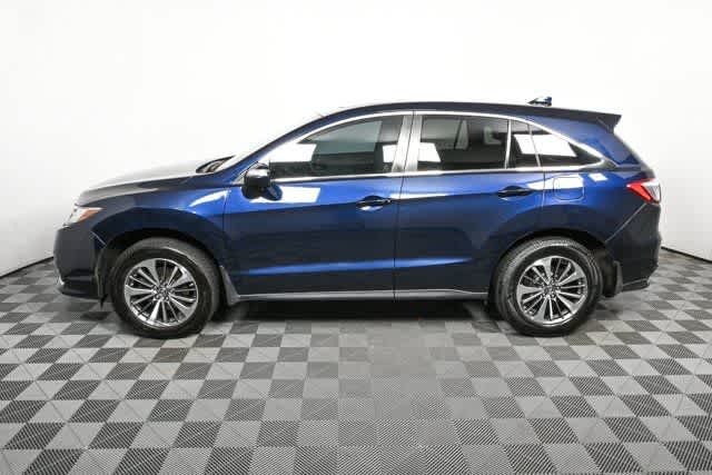 2017 Acura RDX Advance photo 26