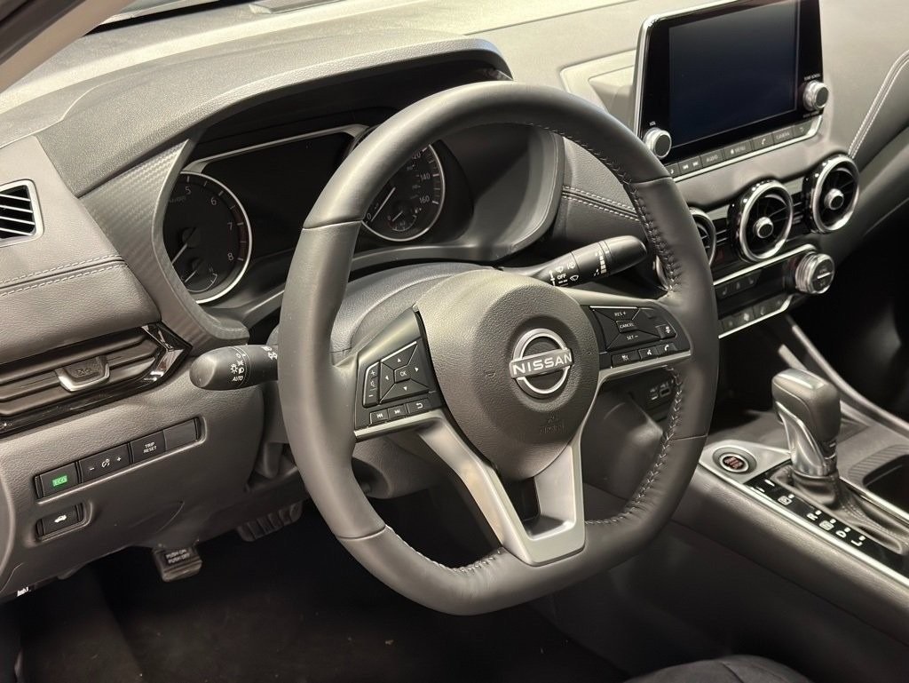 2025 Nissan Sentra SV photo 15