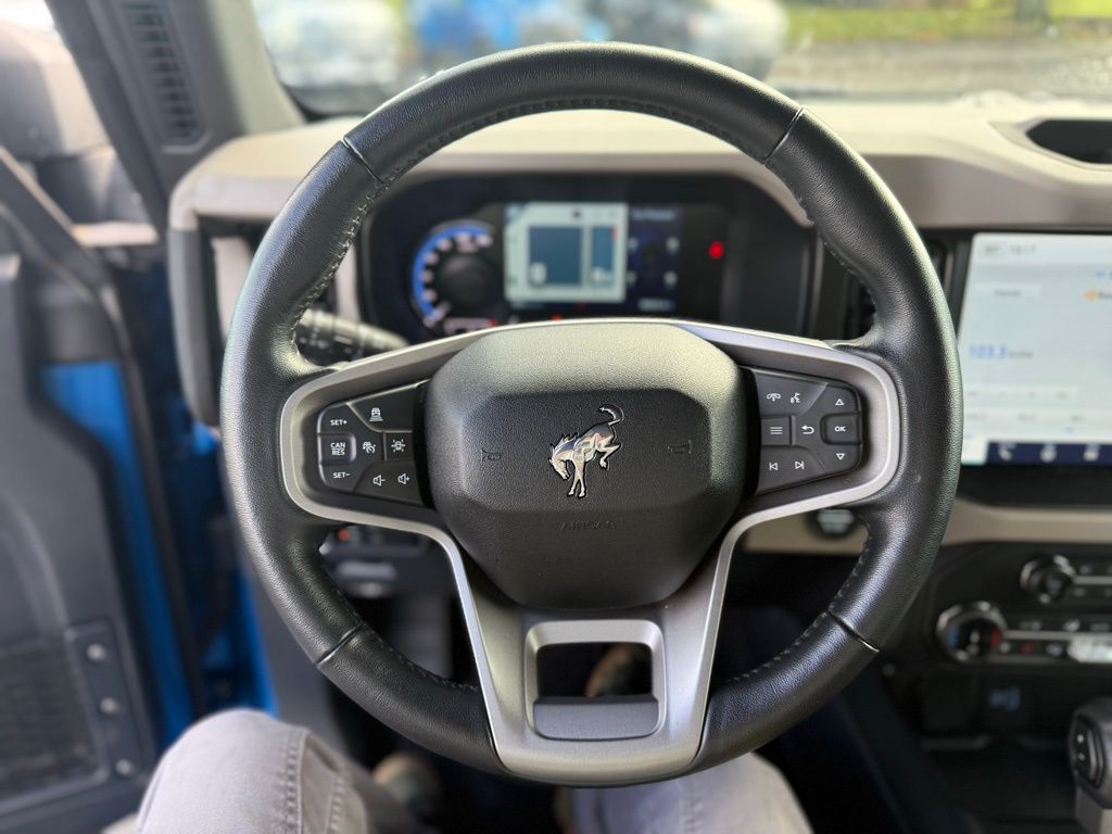 2022 Ford Bronco Wildtrak photo 3