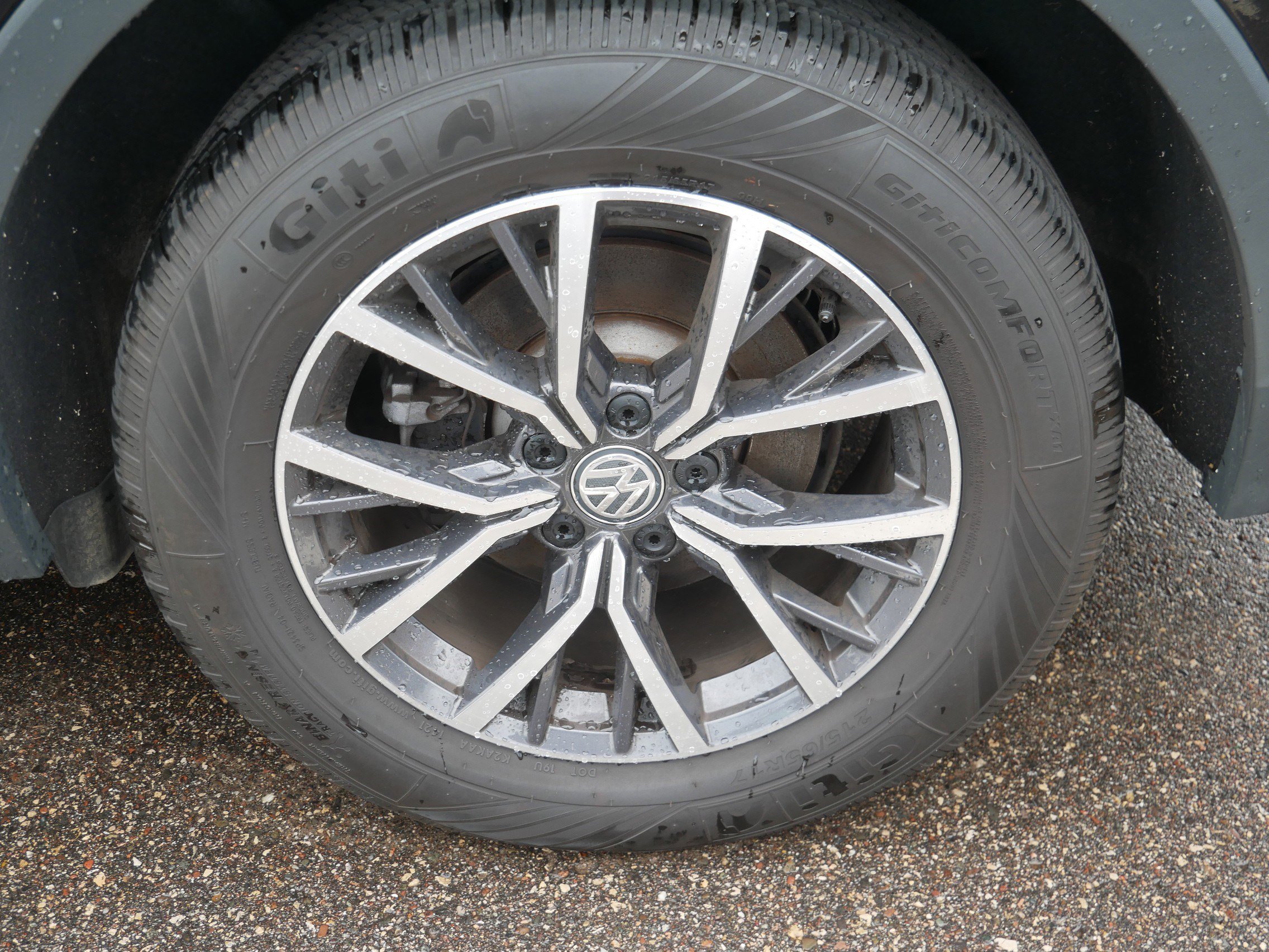 2021 Volkswagen Tiguan S photo 4
