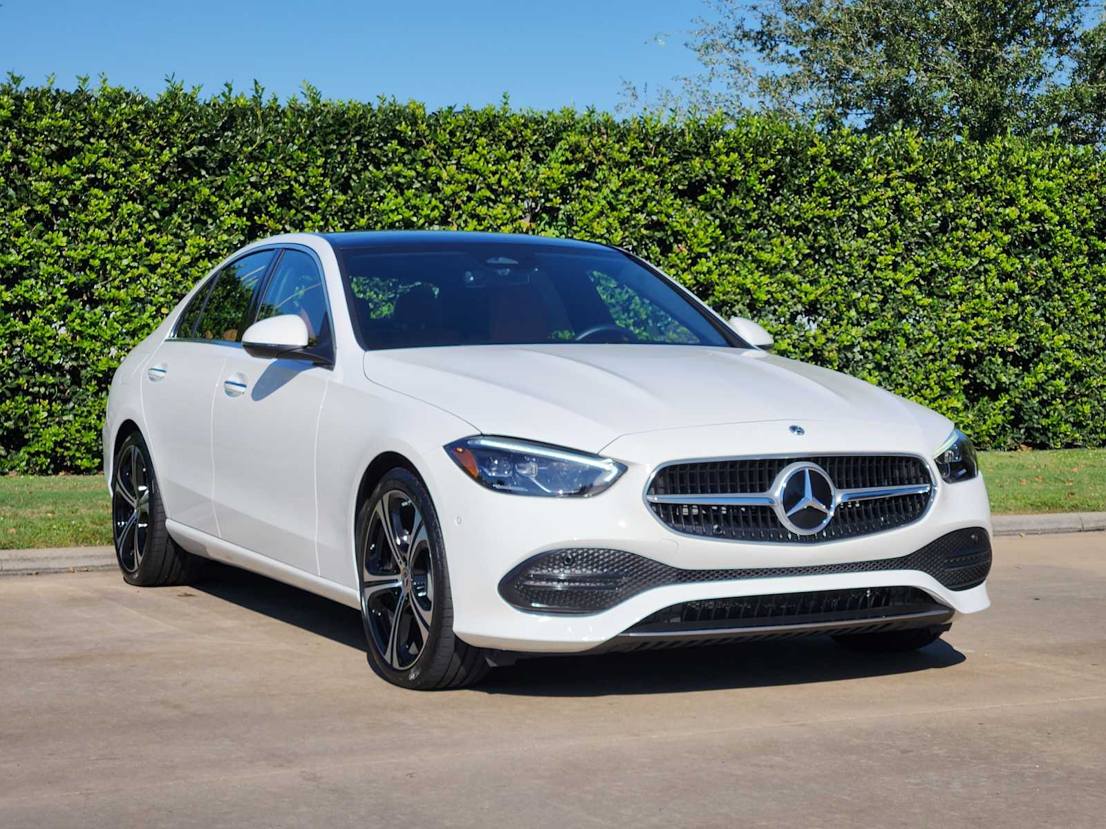 2025 Mercedes Benz C 300 photo 3