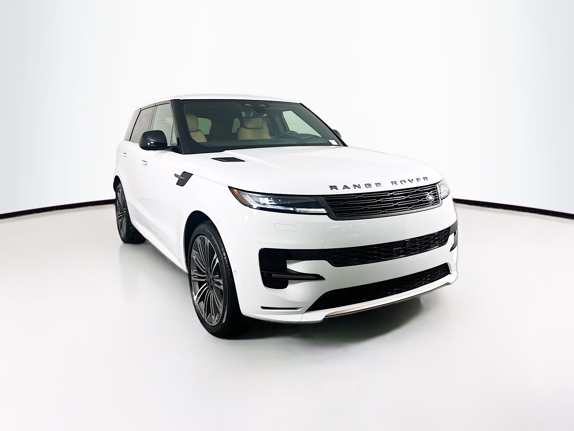 2025 Land Rover Range Rover Sport SE photo 3