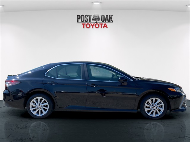 2024 Toyota Camry LE photo 9