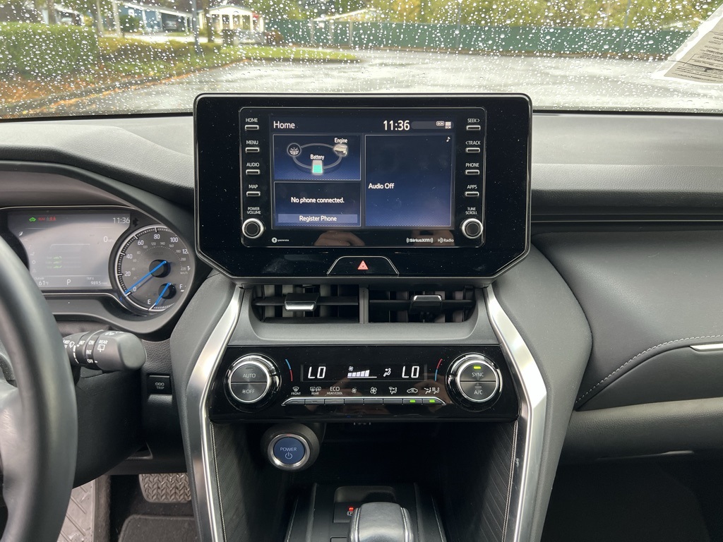 2022 Toyota Venza XLE photo 19