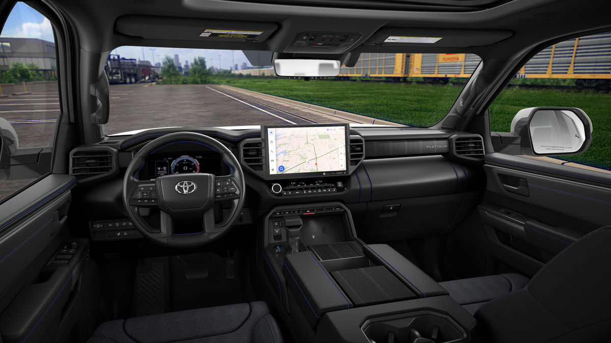 2026 Toyota Tundra Platinum CrewMax photo 17