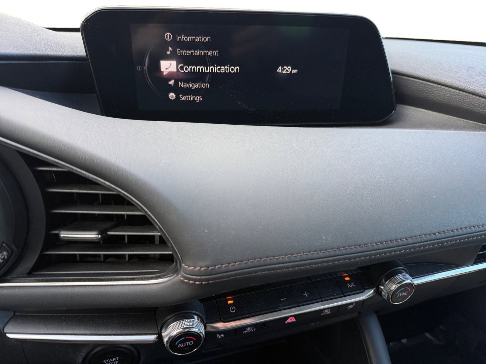 2020 Mazda Mazda3 Preferred photo 12