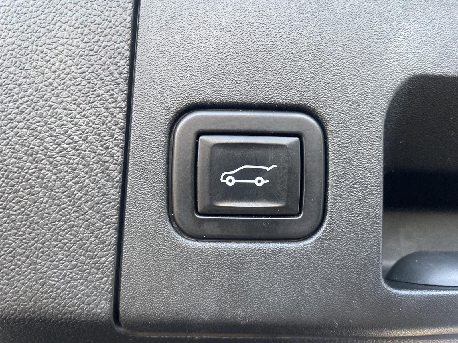 2021 Cadillac XT4 Sport photo 10