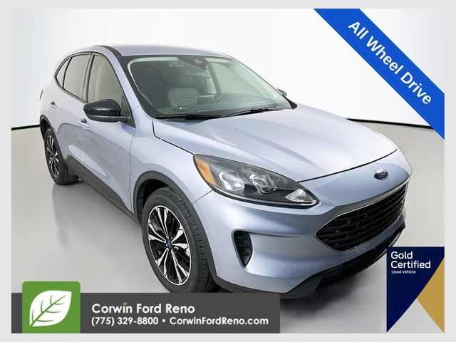 2022 Ford Escape SE's photo