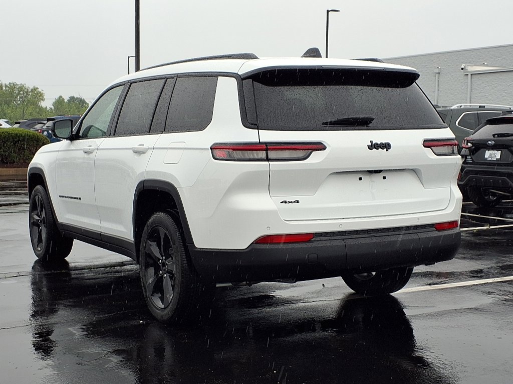 2025 Jeep Grand Cherokee Altitude X photo 4