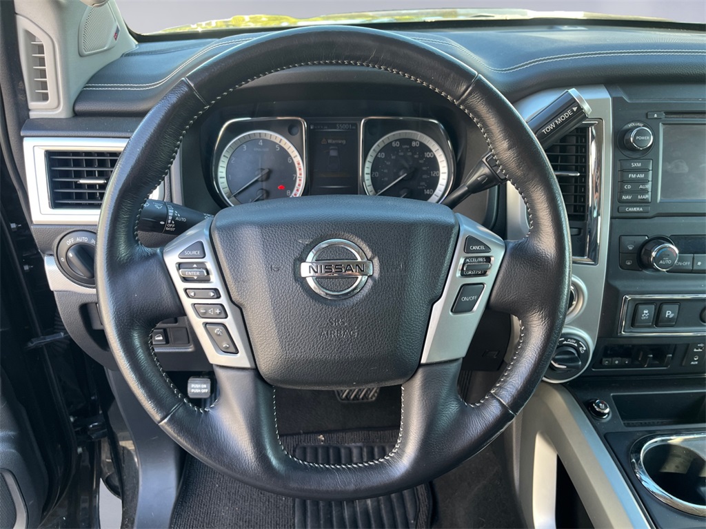 2018 Nissan Titan PRO-4X photo 13