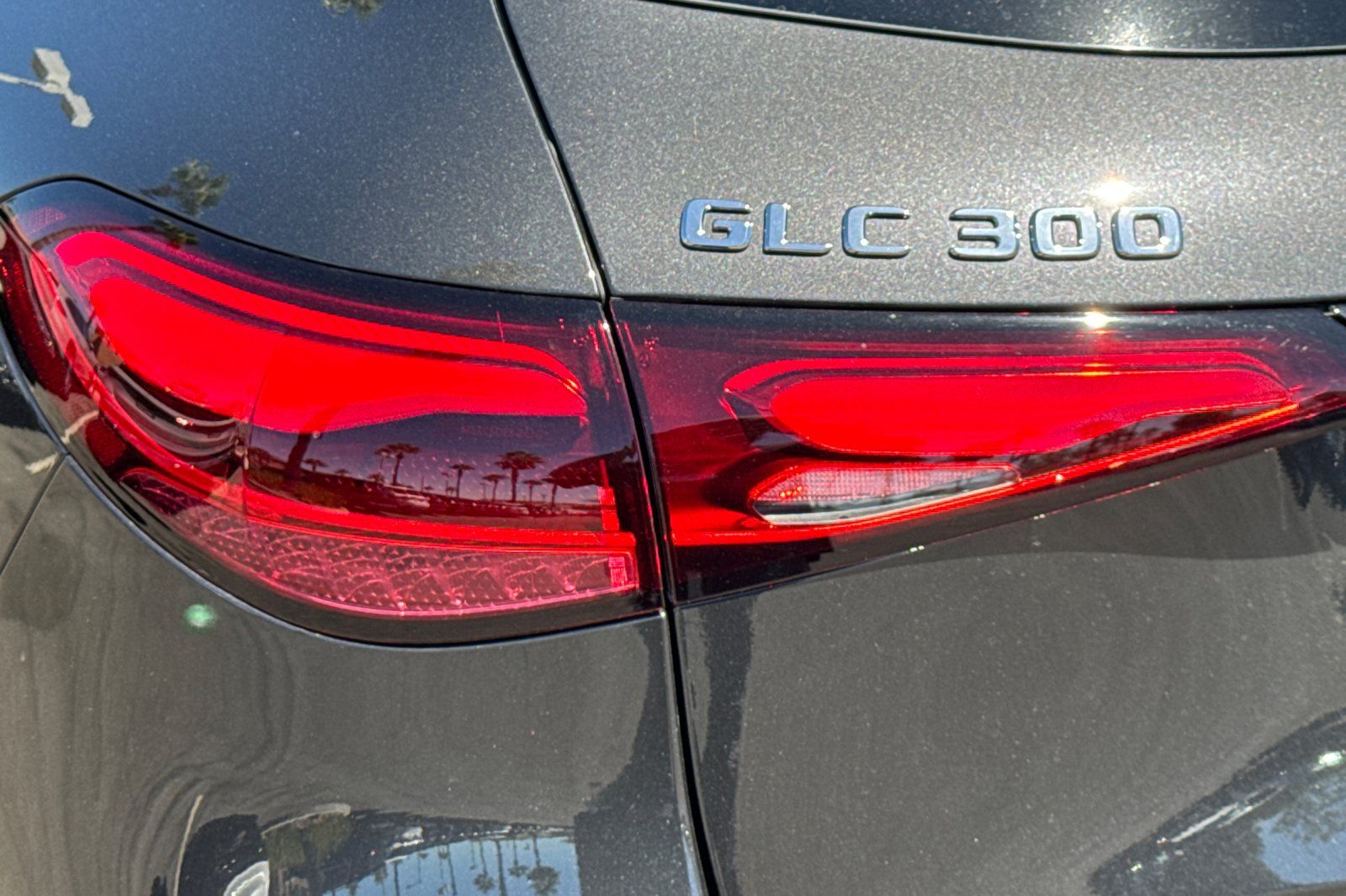 2026 Mercedes Benz GLC 300 photo 12