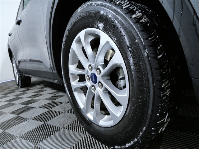 Used 2022 Ford Escape SE with VIN 1FMCU9G6XNUB80888 for sale in Apple Valley, Minnesota