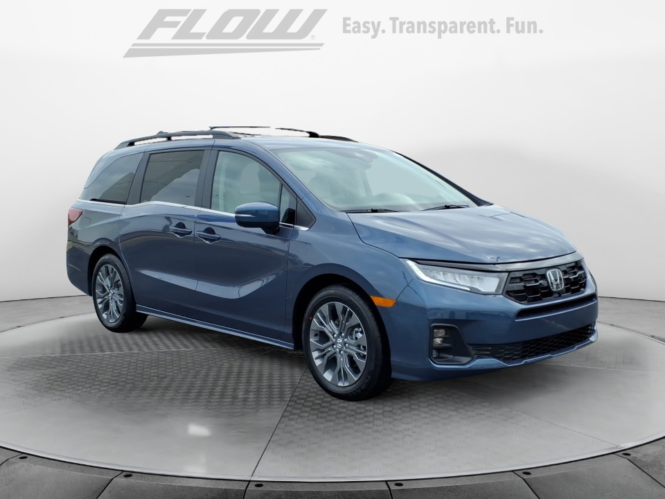2026 Honda Odyssey Touring's photo