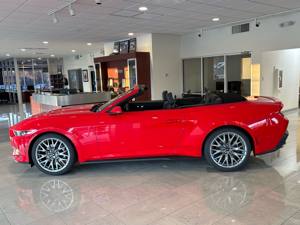 2025 Ford Mustang EcoBoost Premium Convertible photo 3