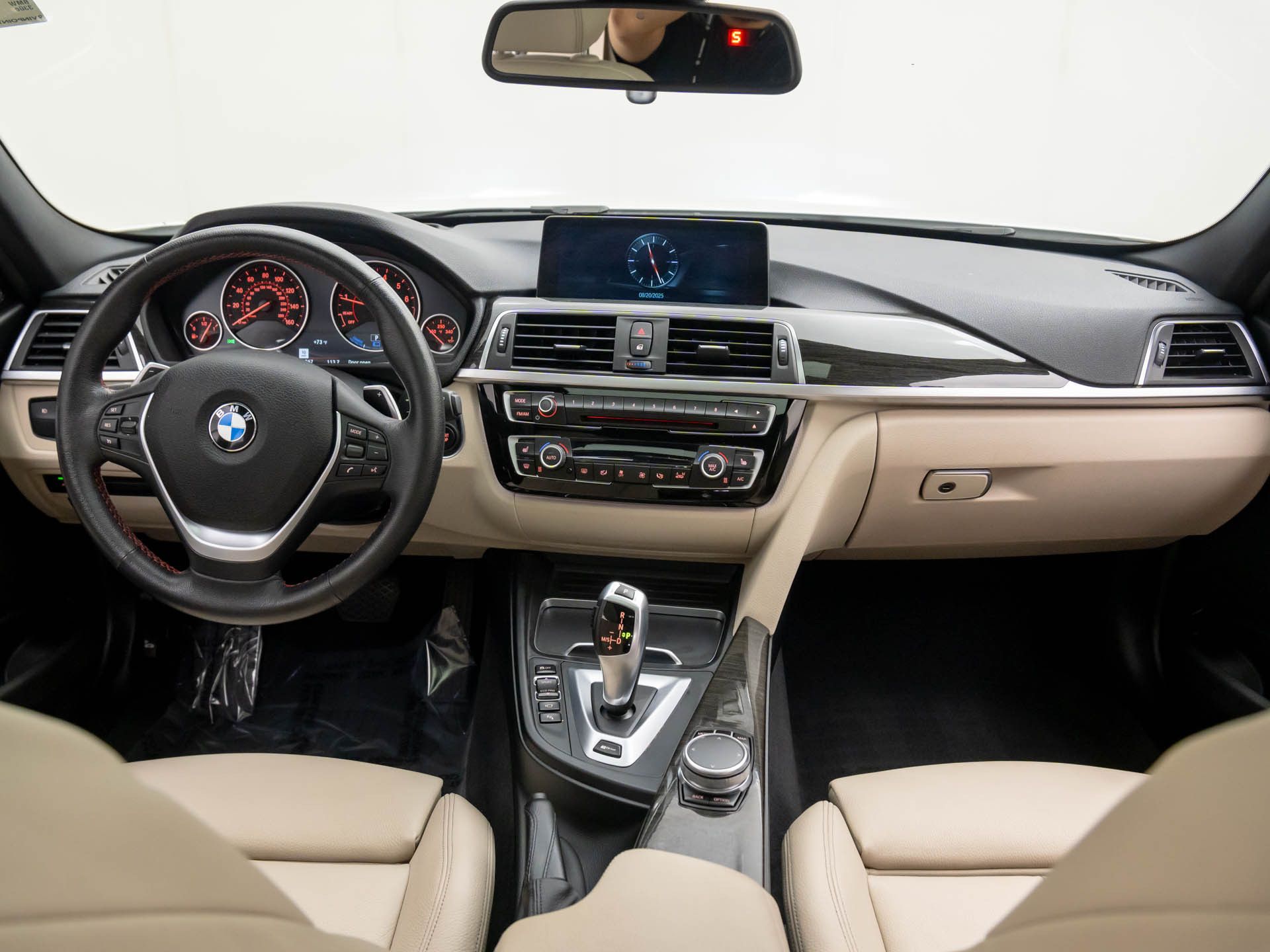 2017 Bmw 330e 3-Series photo 8