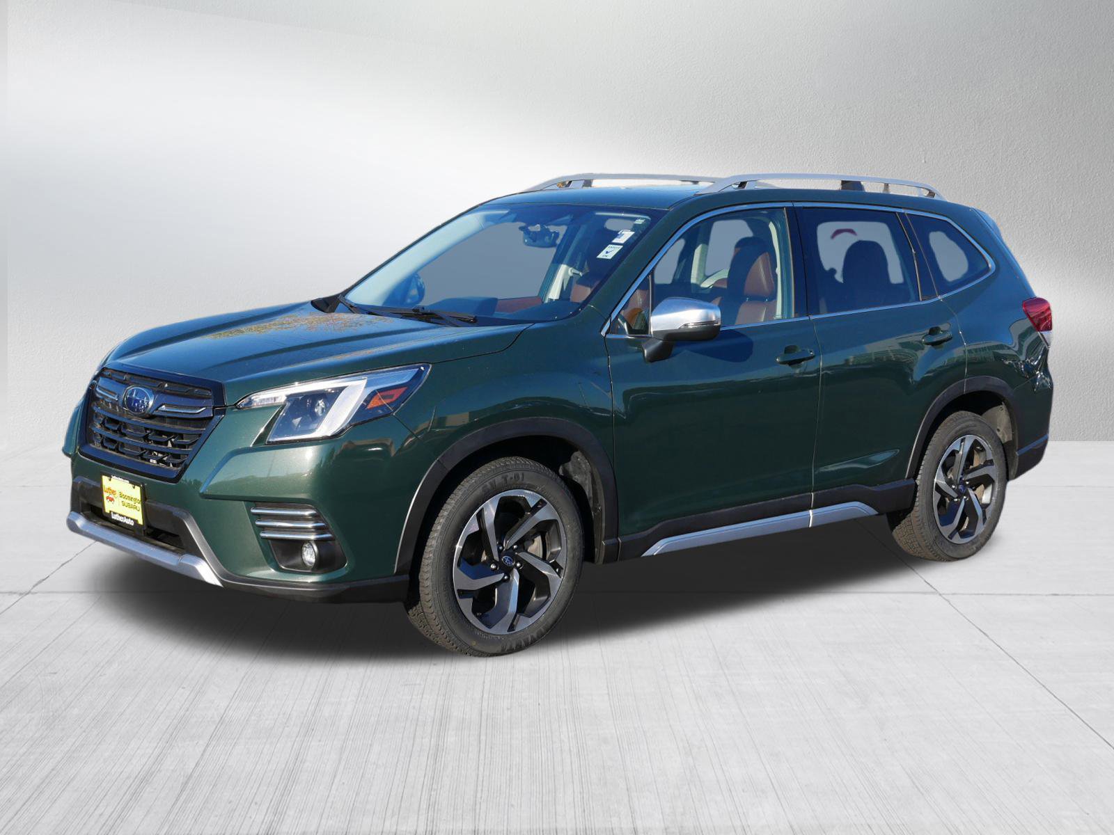 2023 Subaru Forester Touring's photo