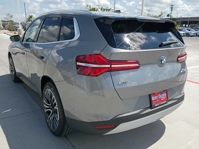 2026 Bmw X3 photo 3