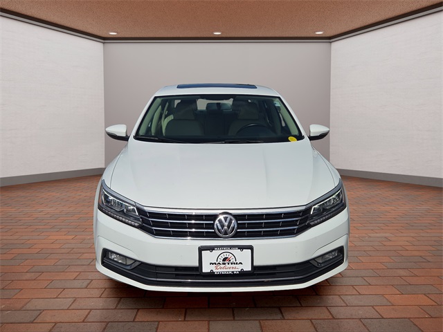 2017 Volkswagen Passat SE photo 21