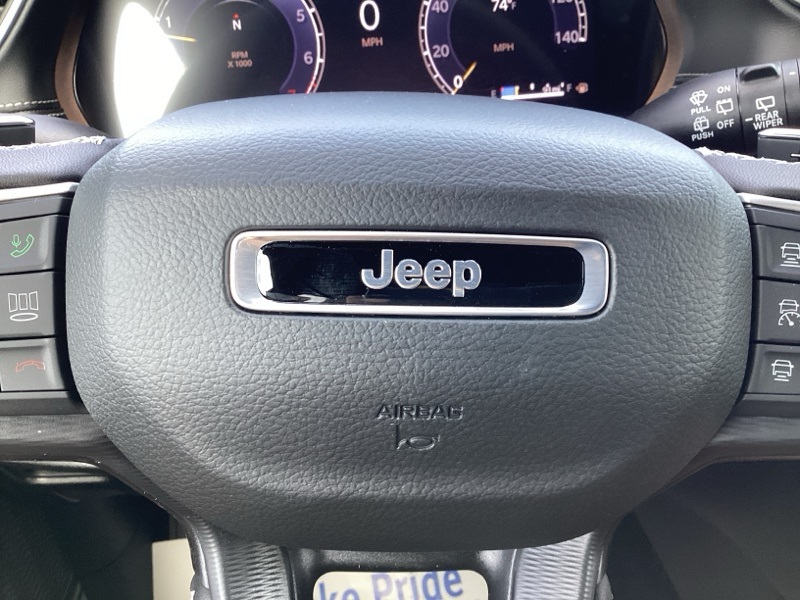 2025 Jeep Grand Cherokee Altitude X photo 24
