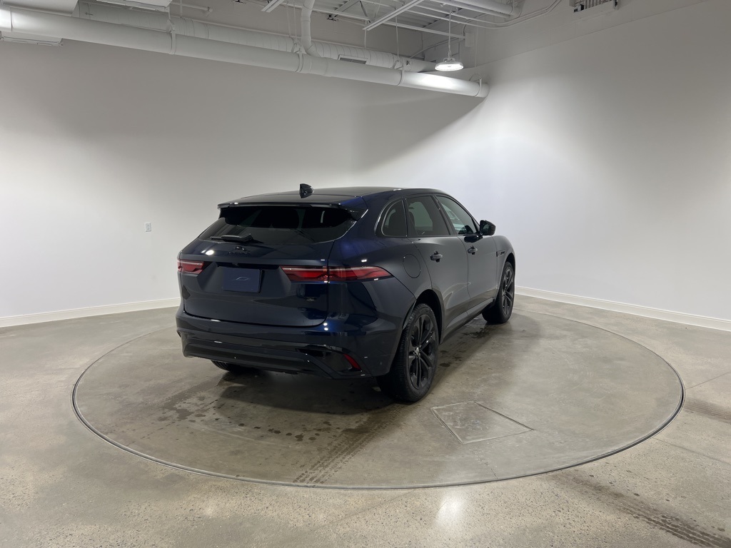 2026 Jaguar F-PACE P250 R-Dynamic S photo 4