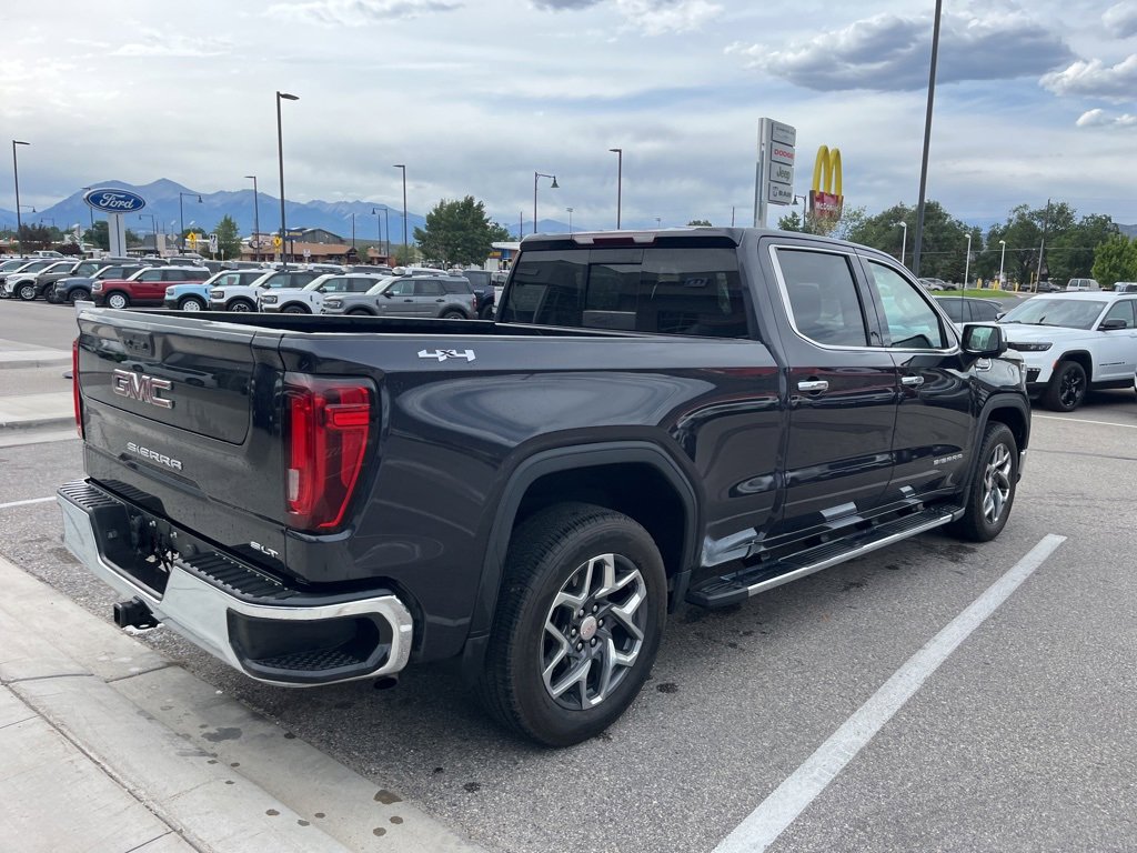 2022 Gmc Sierra 1500 SLT photo 3