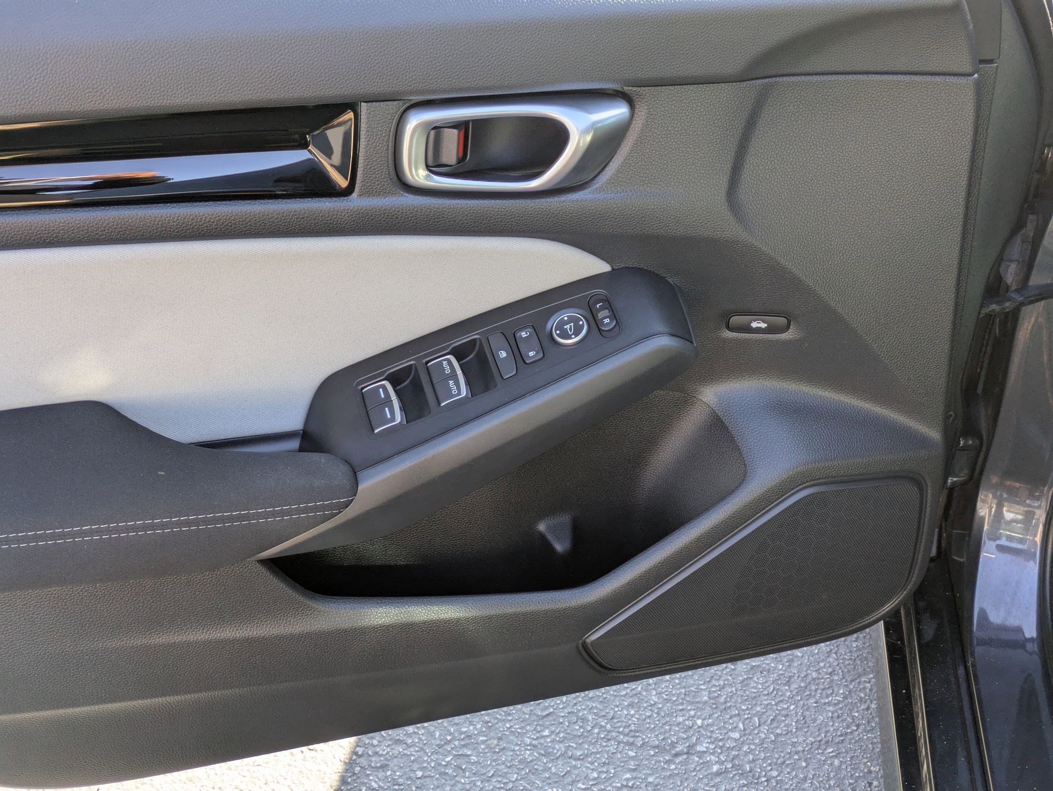 2023 Honda Civic EX photo 12