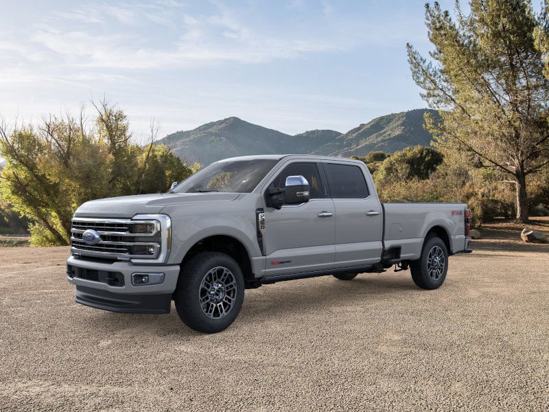 2026 Ford F-350 Super Duty Platinum's photo