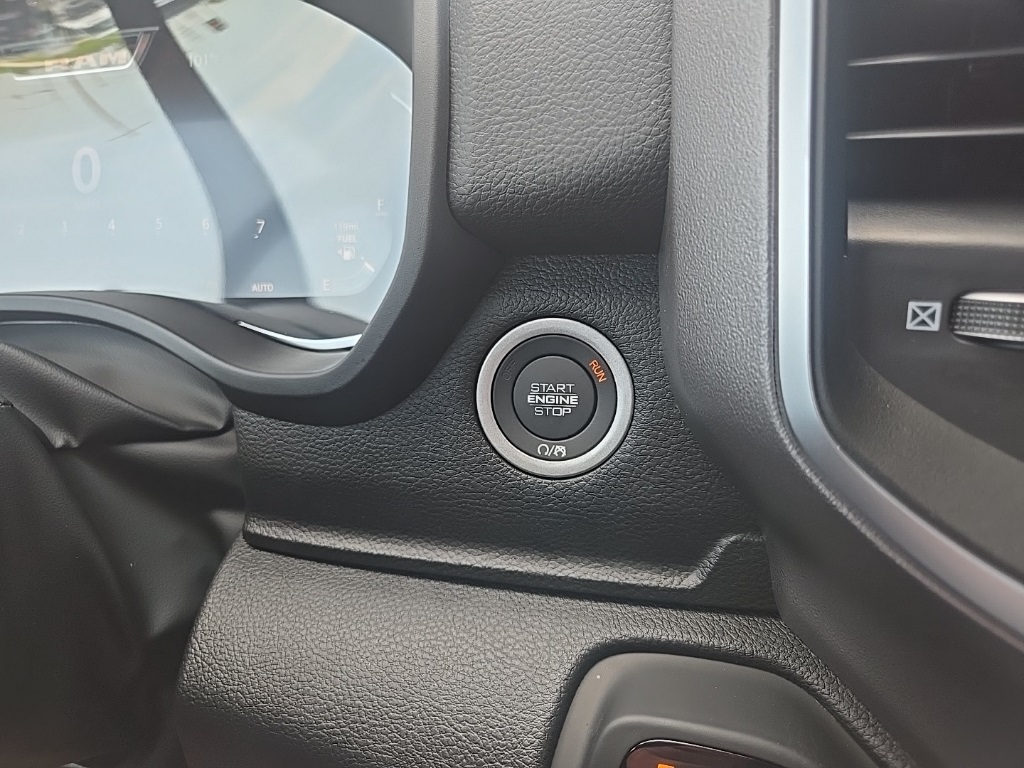 2026 Ram 1500 Big Horn Lone Star photo 43