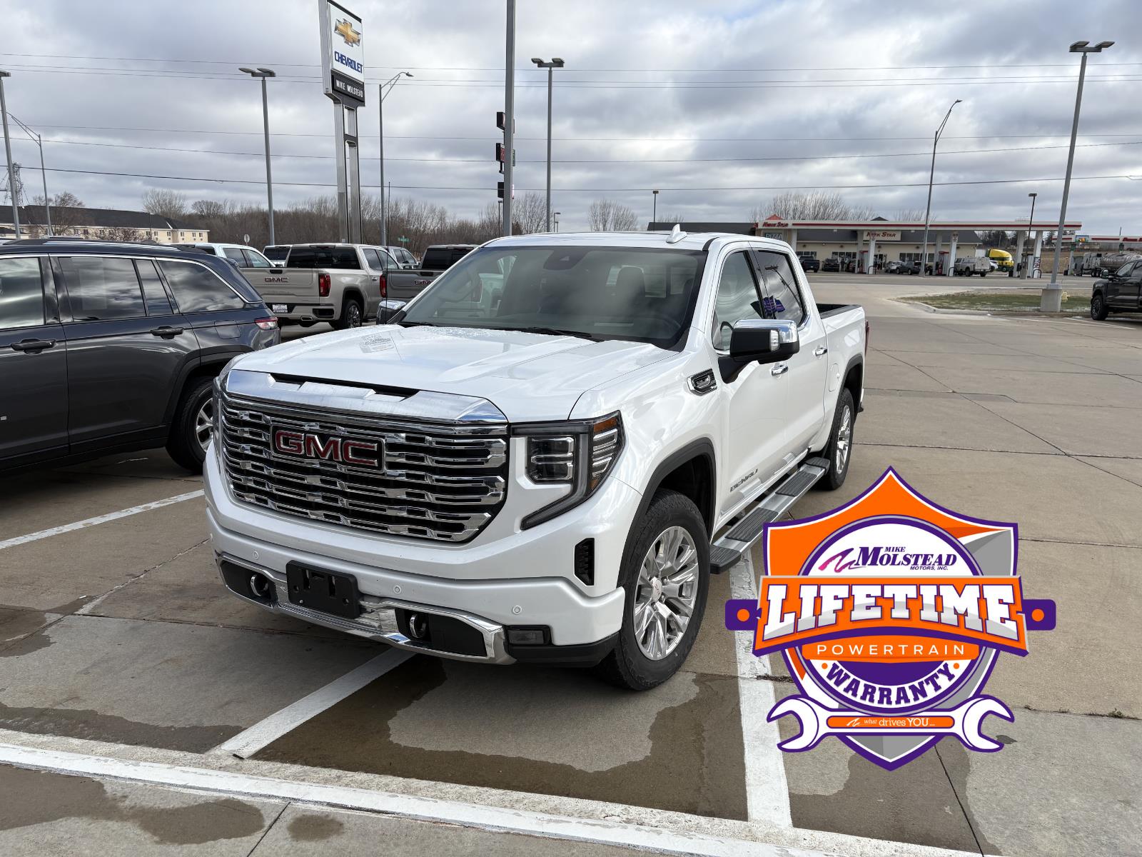 2025 GMC Sierra 1500 Denali's photo